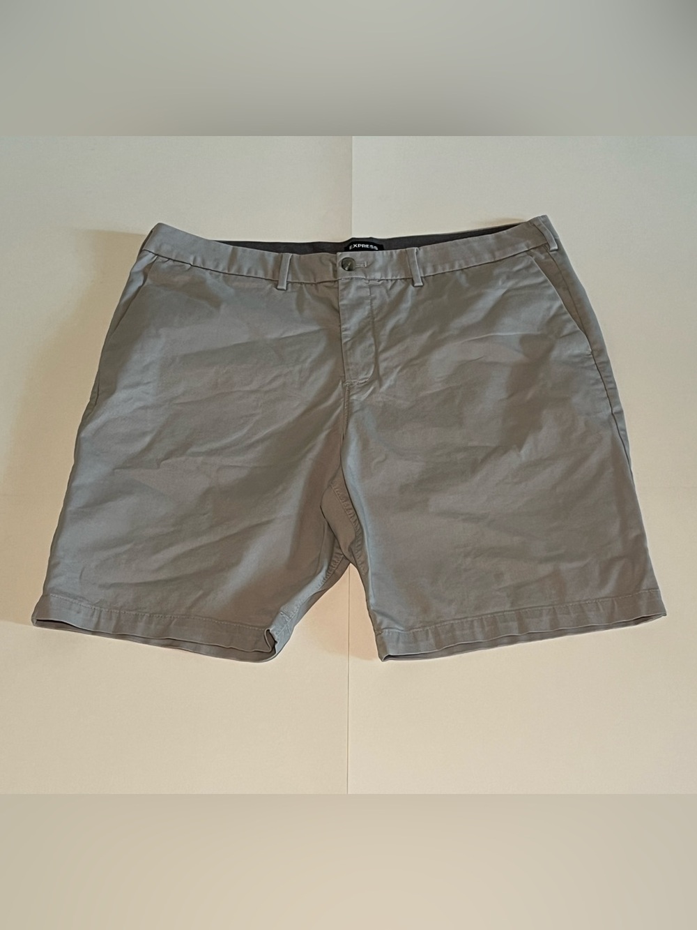 Express Men's Flat-Front Gray Shorts